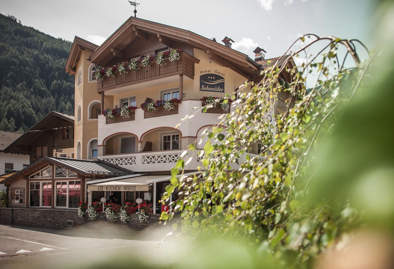 لوتاغو Hotel Garni Schneider المظهر الخارجي الصورة